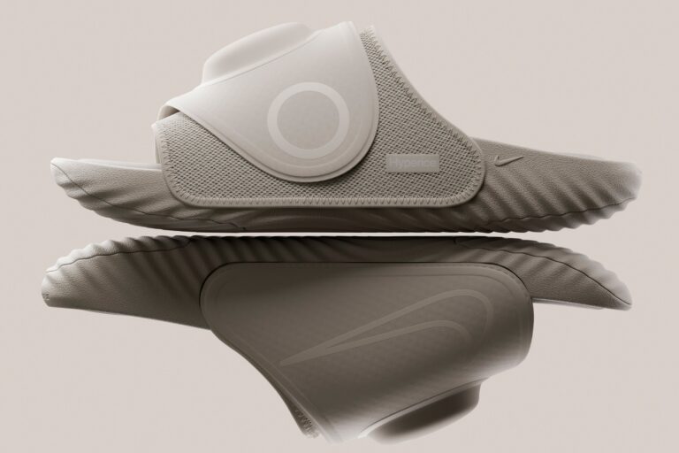 Nike Air Zoom Hyperslide Give You A Heavenly Foot Massage While You Wear Them