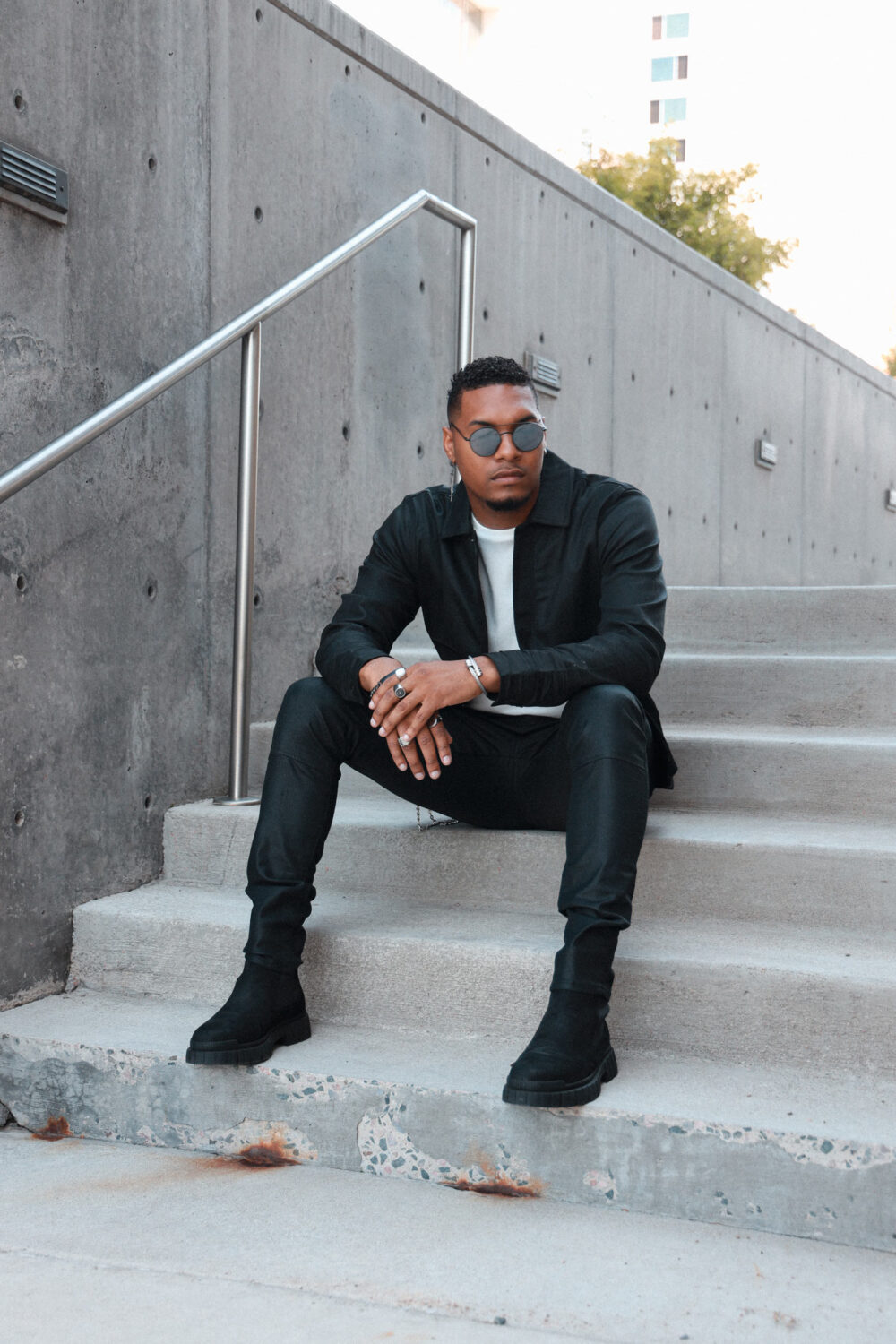 What Shoes Go With Black Jeans? The Style Guide You Actually Need